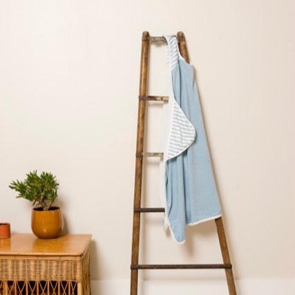 Smart baby towel - Blue Stripes - Bamboo